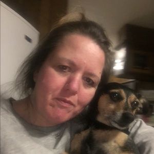 Meet your Posher, Alisa