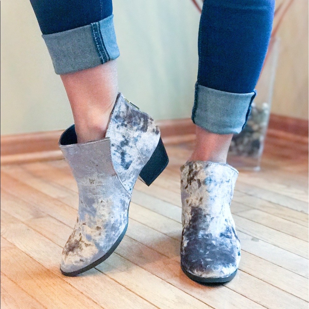 Crushed Suede Booties - Picture 4 of 8