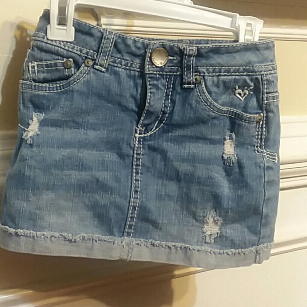 Girls size 7 Justice skirt