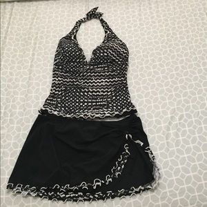 🌊Profile Swimsuit by Gottex 🏊🏻‍♀️ size 10