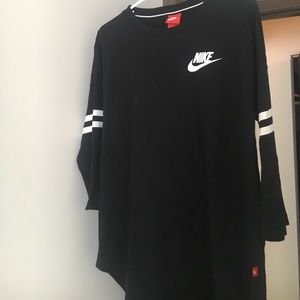 Authentic Nike 3/4 Sleeve
