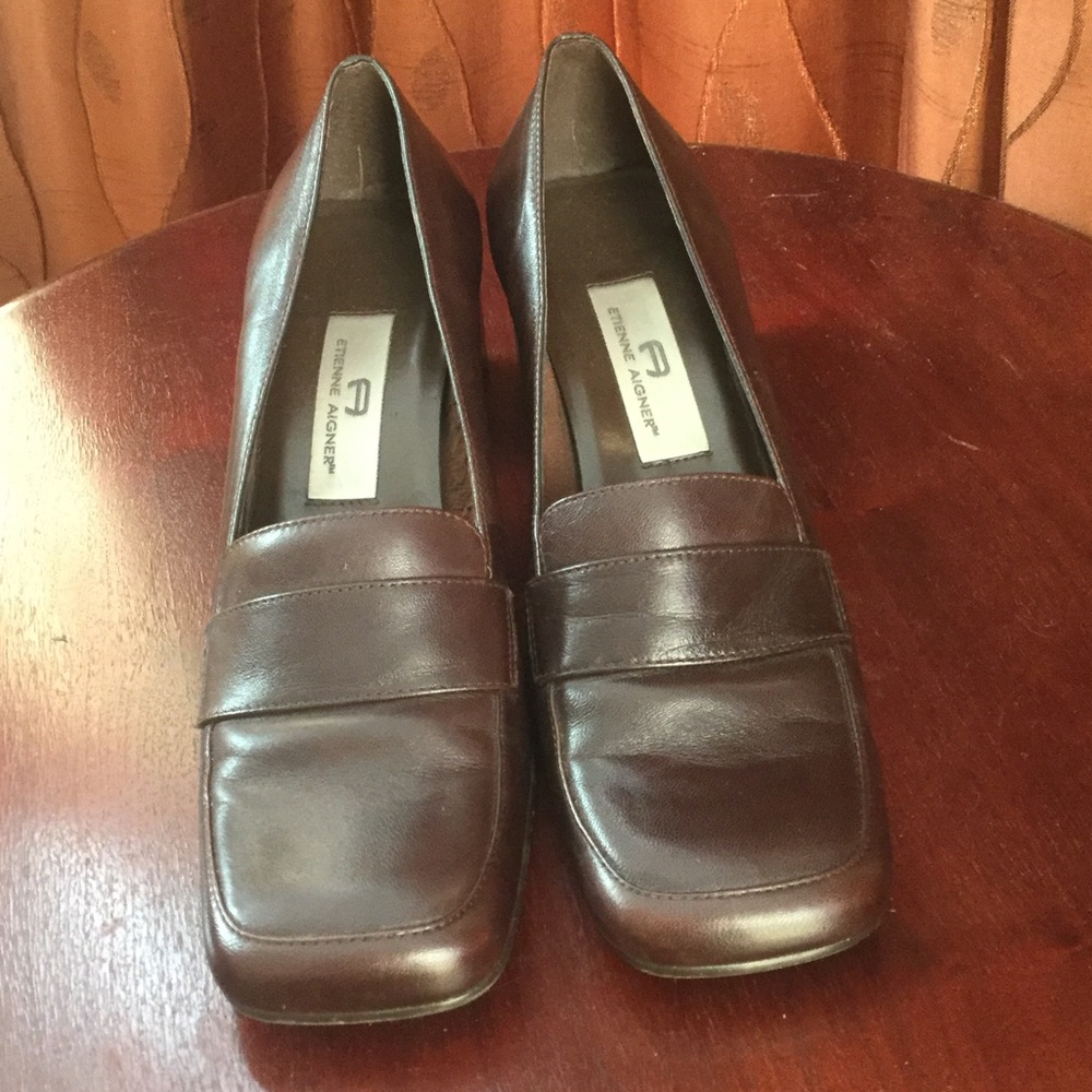 🥾2 for $15  🥾Etienne Aigner shoe