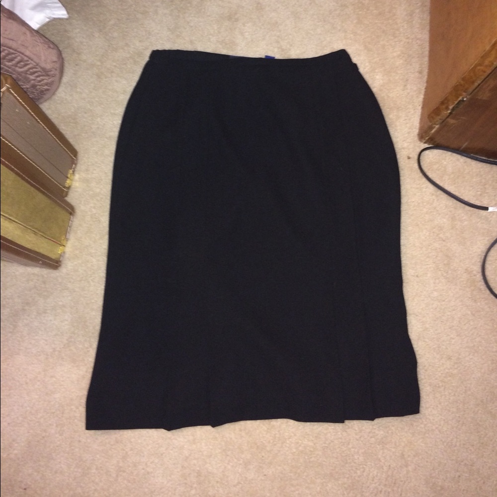 Karen Scott retro office skirt 1940s style