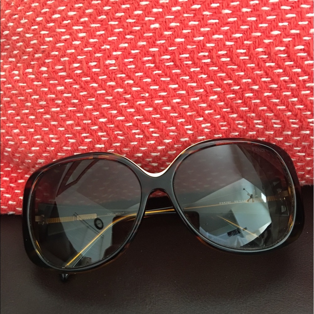Fendi Turtle Shell/Brown sunglasses
