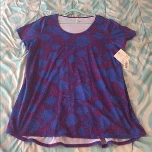 Lularoe classic tee