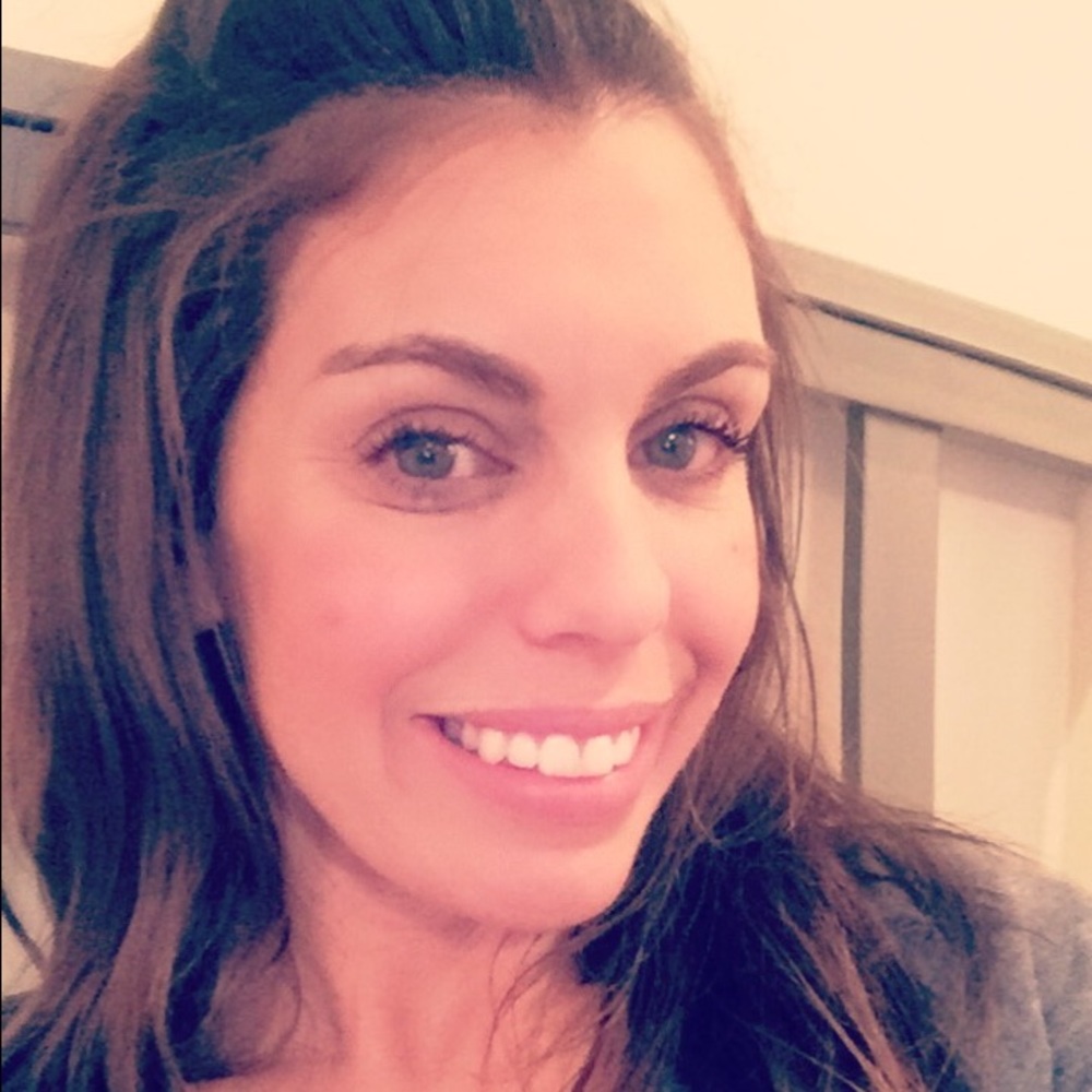 Meet your Posher, Tia