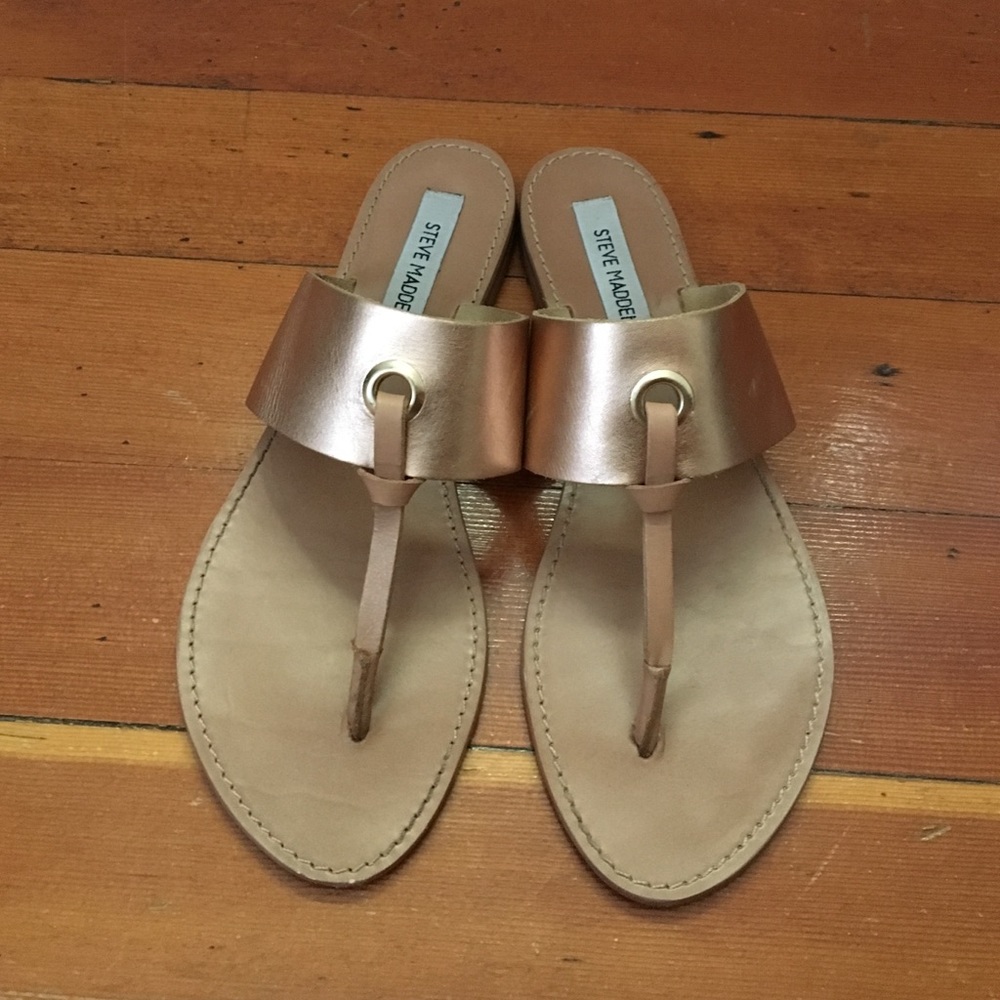 Steve Madden Ringer Sandals