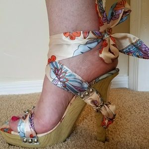 Ribbon ankle tie sandal