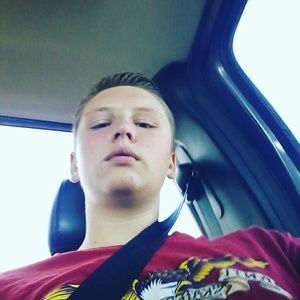 Meet your Posher, Logan