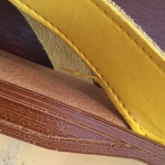 🥾2 for $15 🥾Premiere Collection Sandal. - Picture 6 of 8