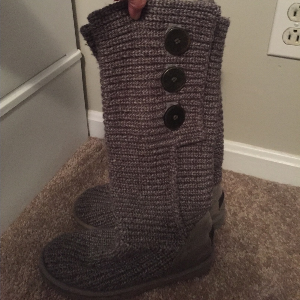 Grey Uggs