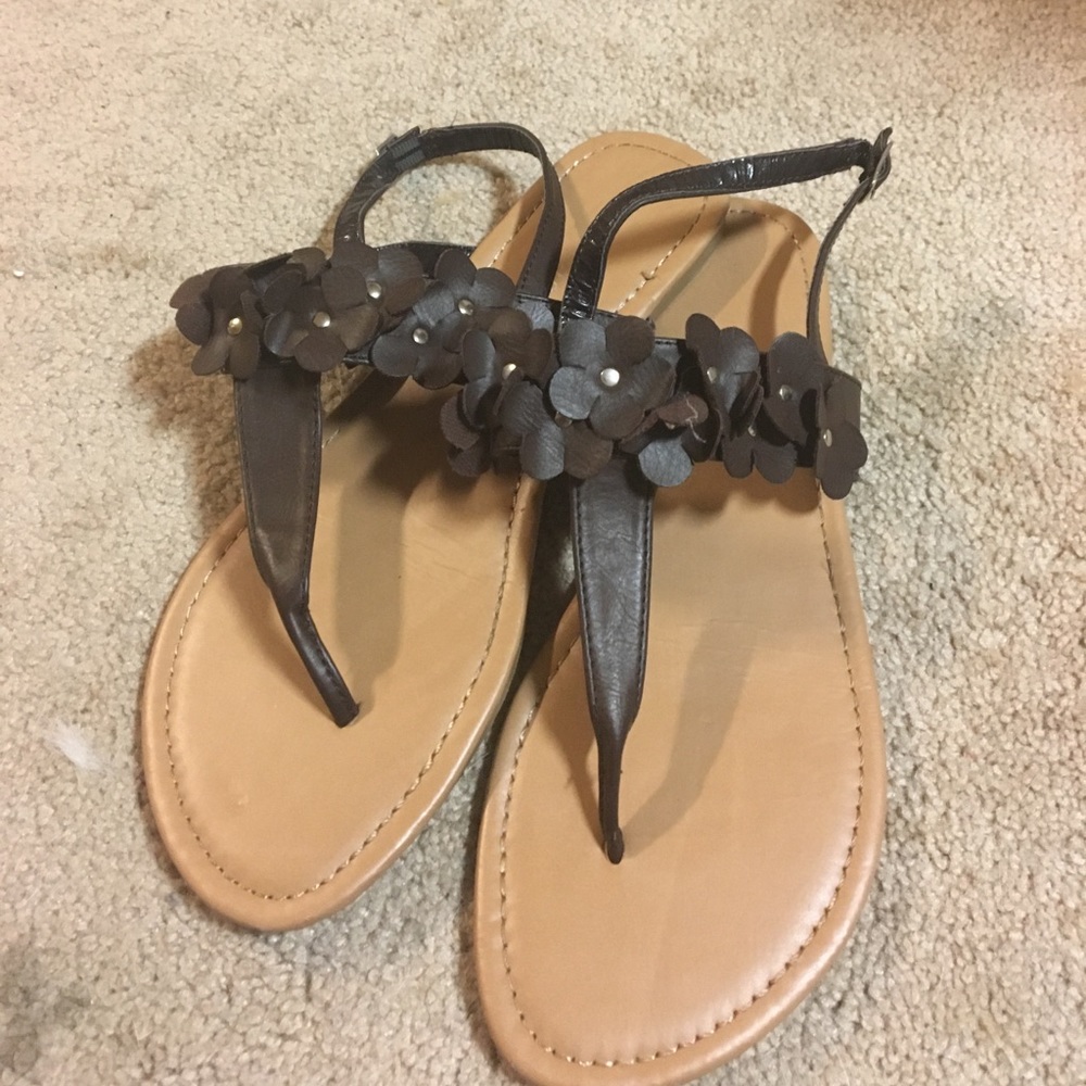 Brown and gold flower sandals