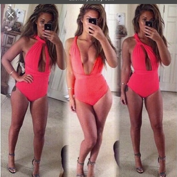 Zachary Label wrap/adjustable bodysuit - Picture 1 of 4