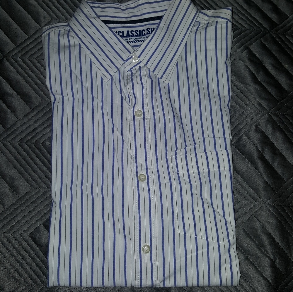 💜 GAP Classic Men's Button Down 💜