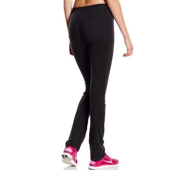 Nike Women's Legend training Pants - Picture 2 of 5