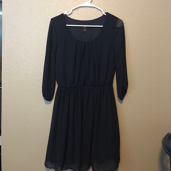 Dress - Picture 1 of 1