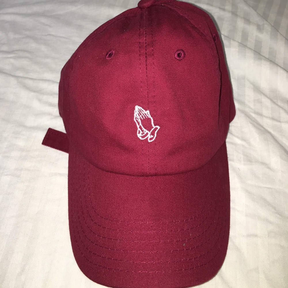 Bless red cap