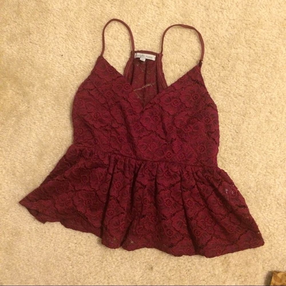 Garnet Lace Crop-Top