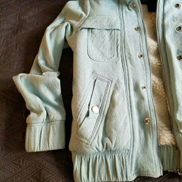 Marc by Marc Jacobs Christmas gift to a friend!!! - Picture 3 of 8