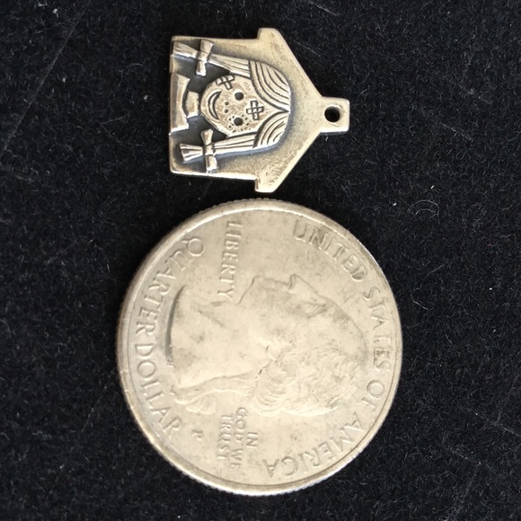 💯 % Pre-owned James Avery Camp Mystic Charm - Picture 1 of 3