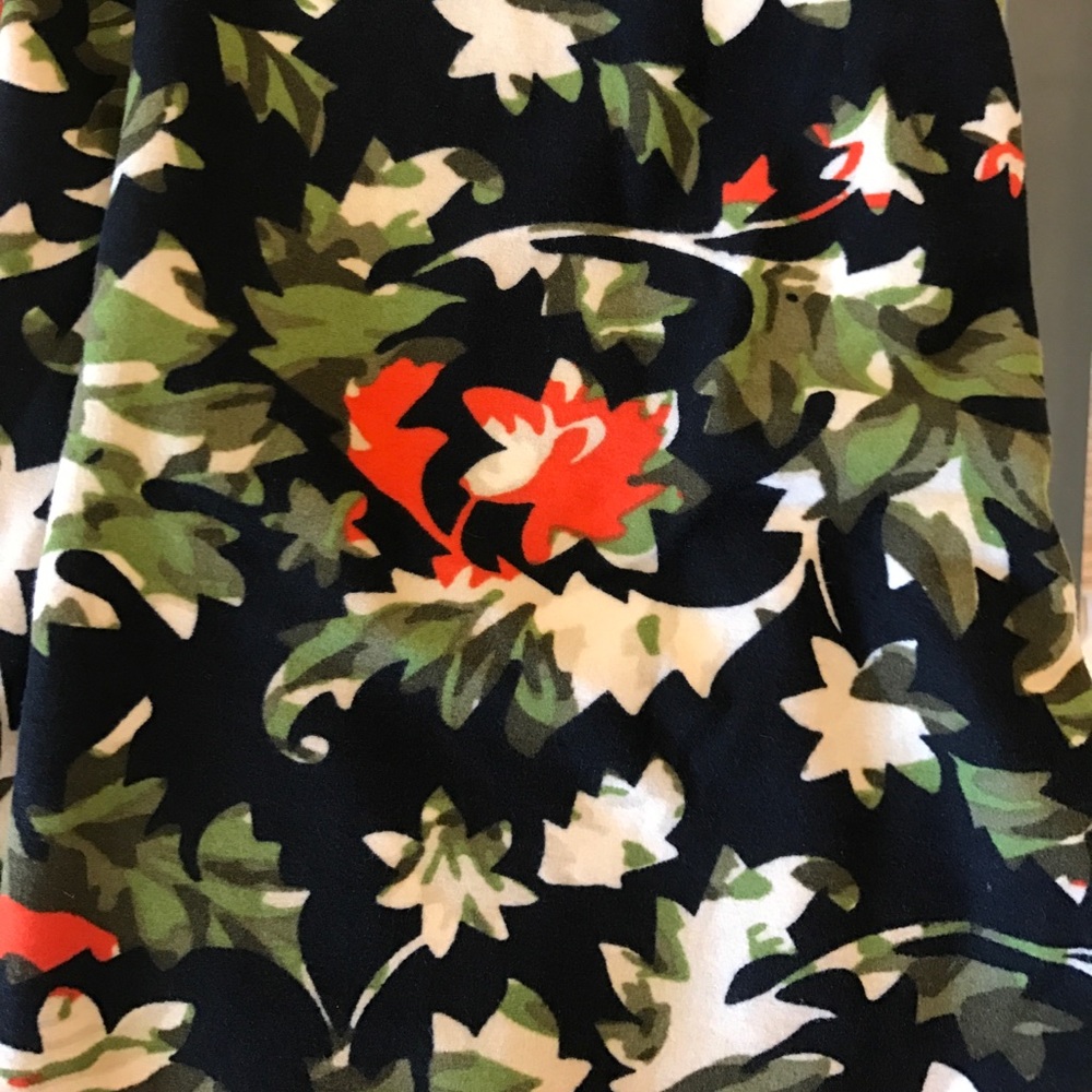 Lularoe one size leggings