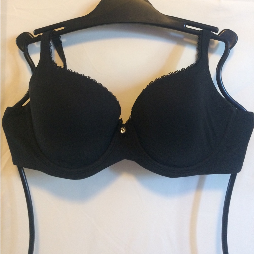 Victoria's Secret- Body by Victoria Demi Bra 36C