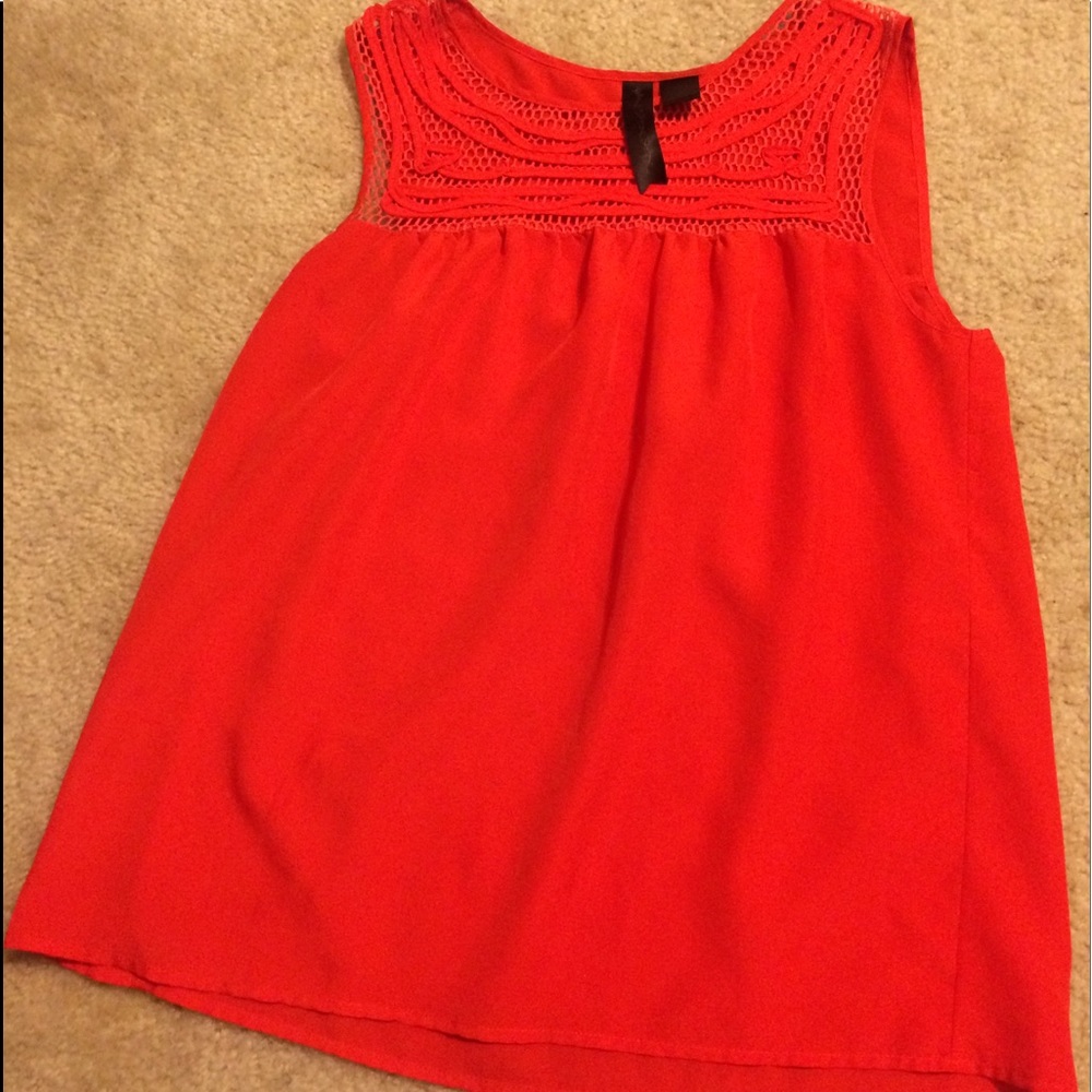 Loose-Fit Top