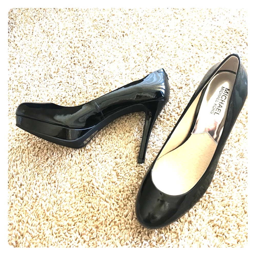 Michael Kors Black Patent Leather Pumps