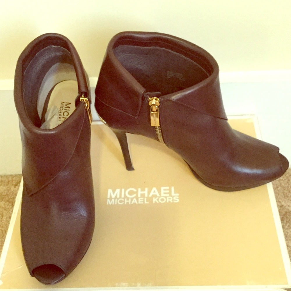 Micheal Kors Kendra Open Toe