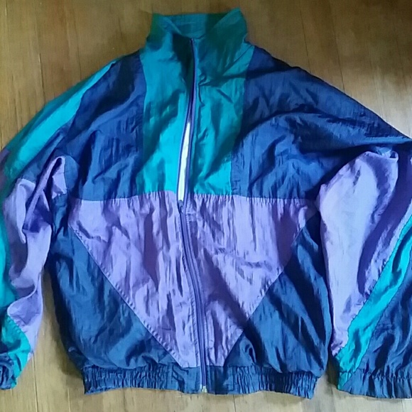 💥Vintage Patterned Windbreaker 💥⌚ - Picture 1 of 3