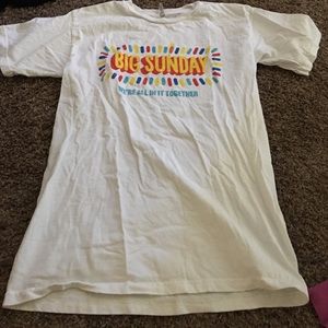 Big Sunday White tee