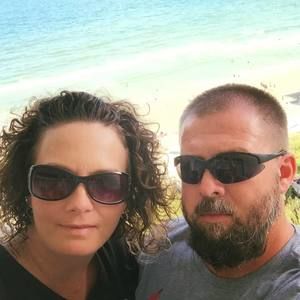 Meet your Posher, Nicole n brian