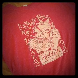 Midwest hotdish comfy red tee size Medium