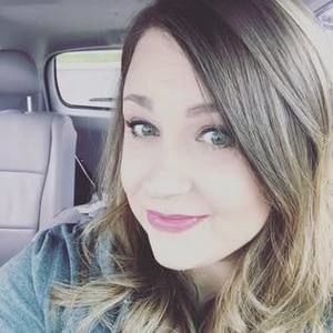 Meet your Posher, Carrie