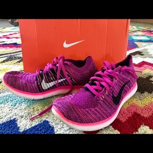 Nike Free Run Flyknit 8.5 with box 📦