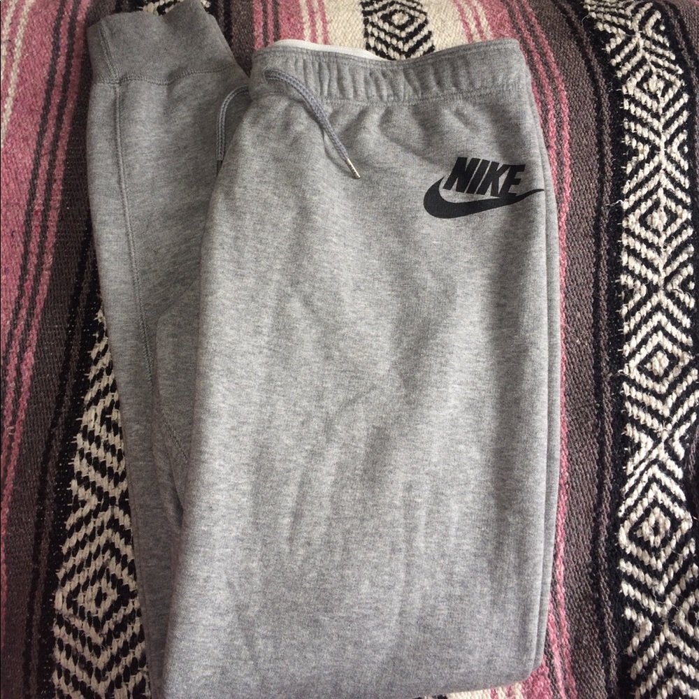 Nike Sweatpants Sportswear