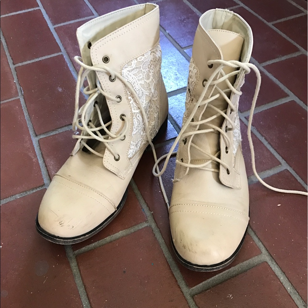 Ankle boots