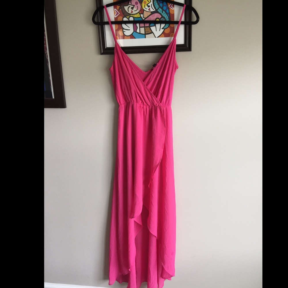 Bebe chiffon long dress