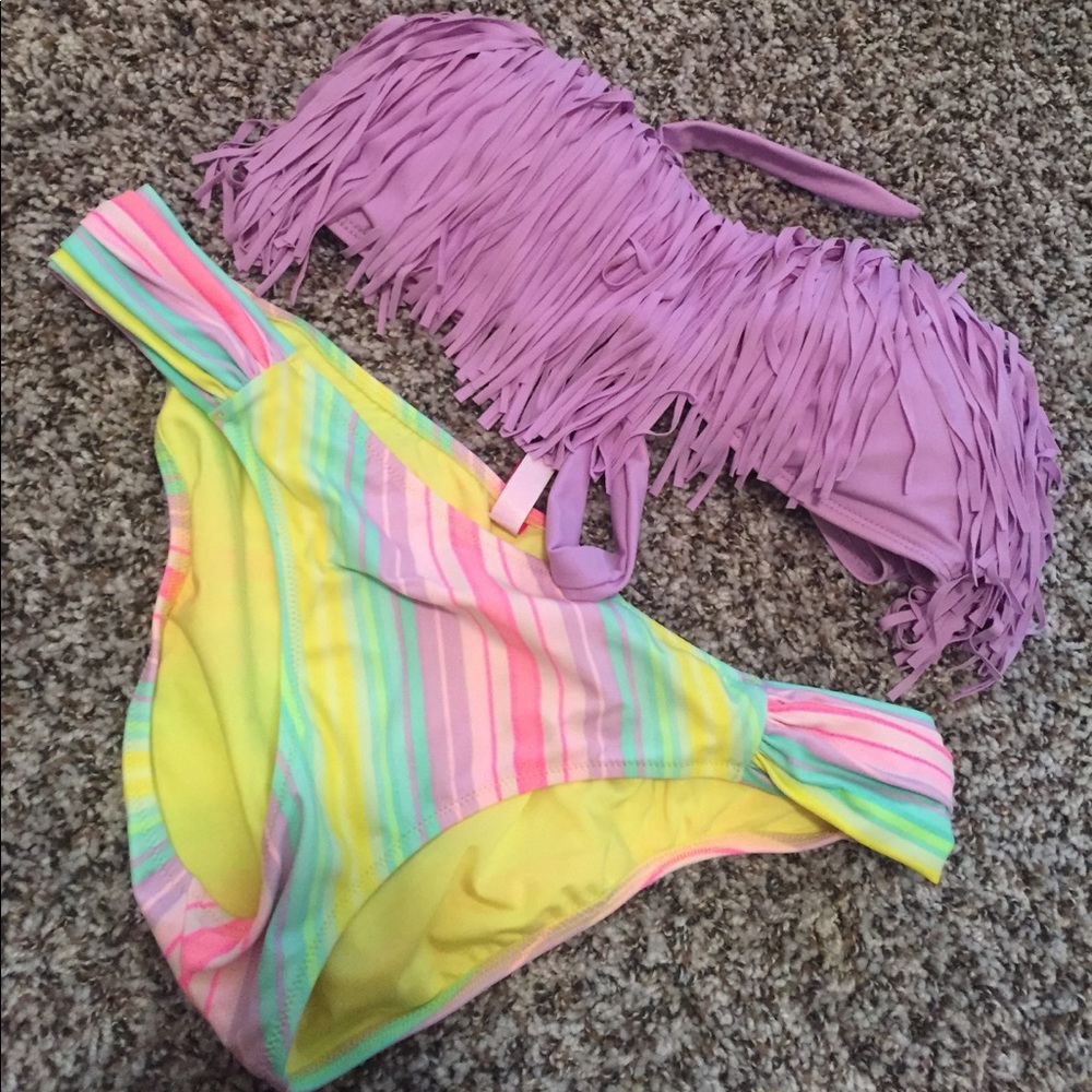 Bikini!