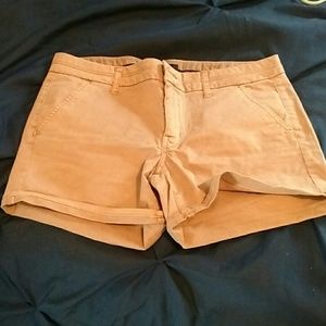AE twill khaki midi shorts
