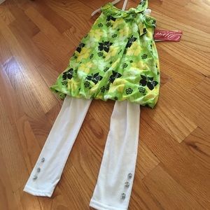 Little girls size 4- nwt - pet free/ smoke free
