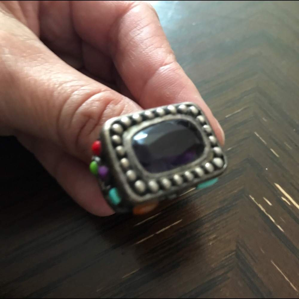 Beautiful ,  silver with amethyst stone. Size 6