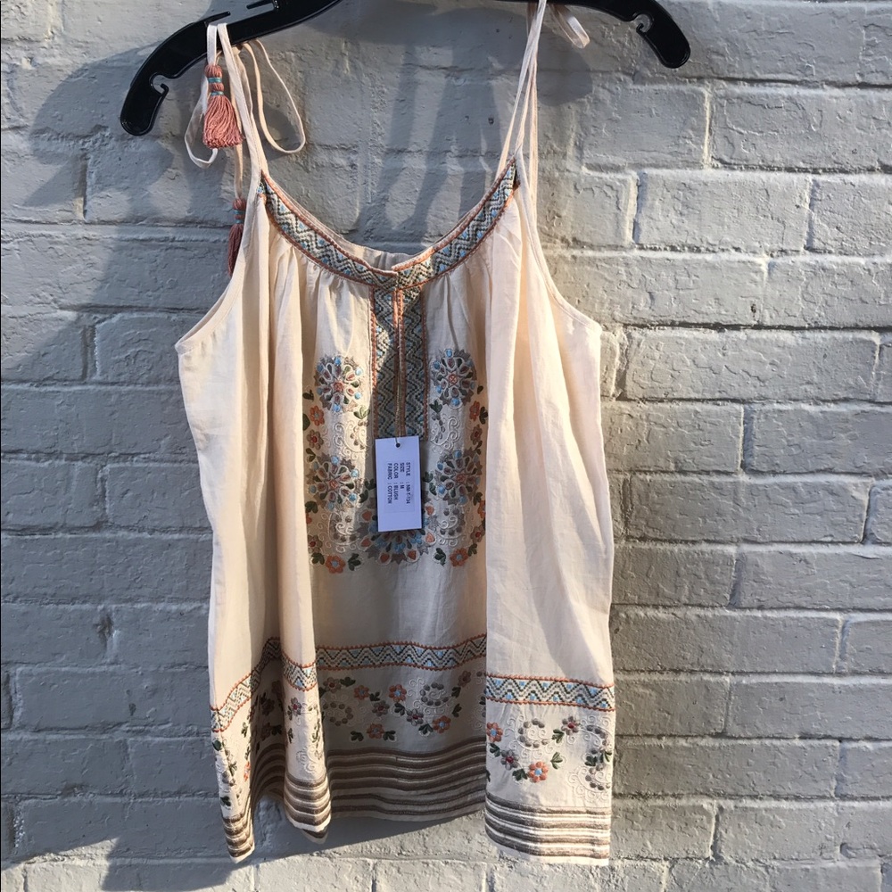 Embroidered summer tank top with tie straps!