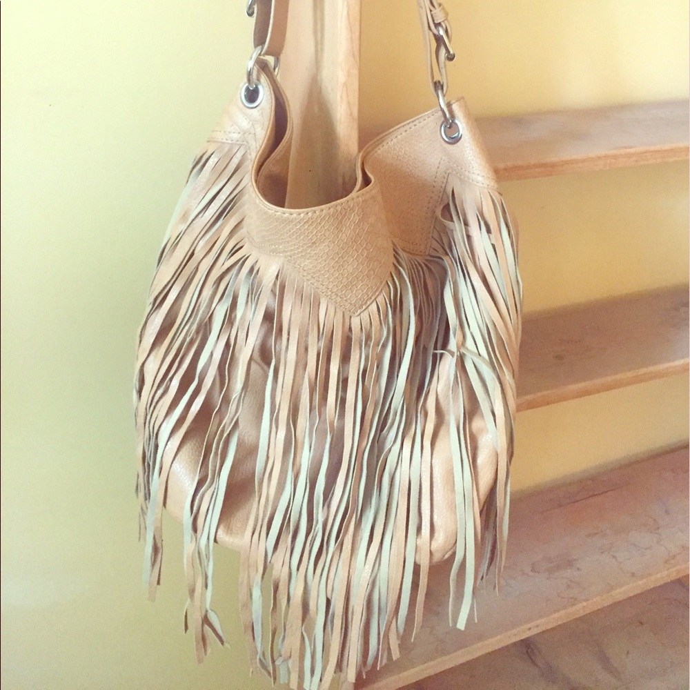 Fringe faux-leather shoulder bag