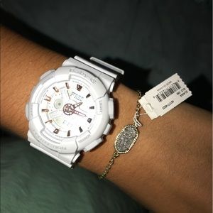 Kendra Scott bracelet