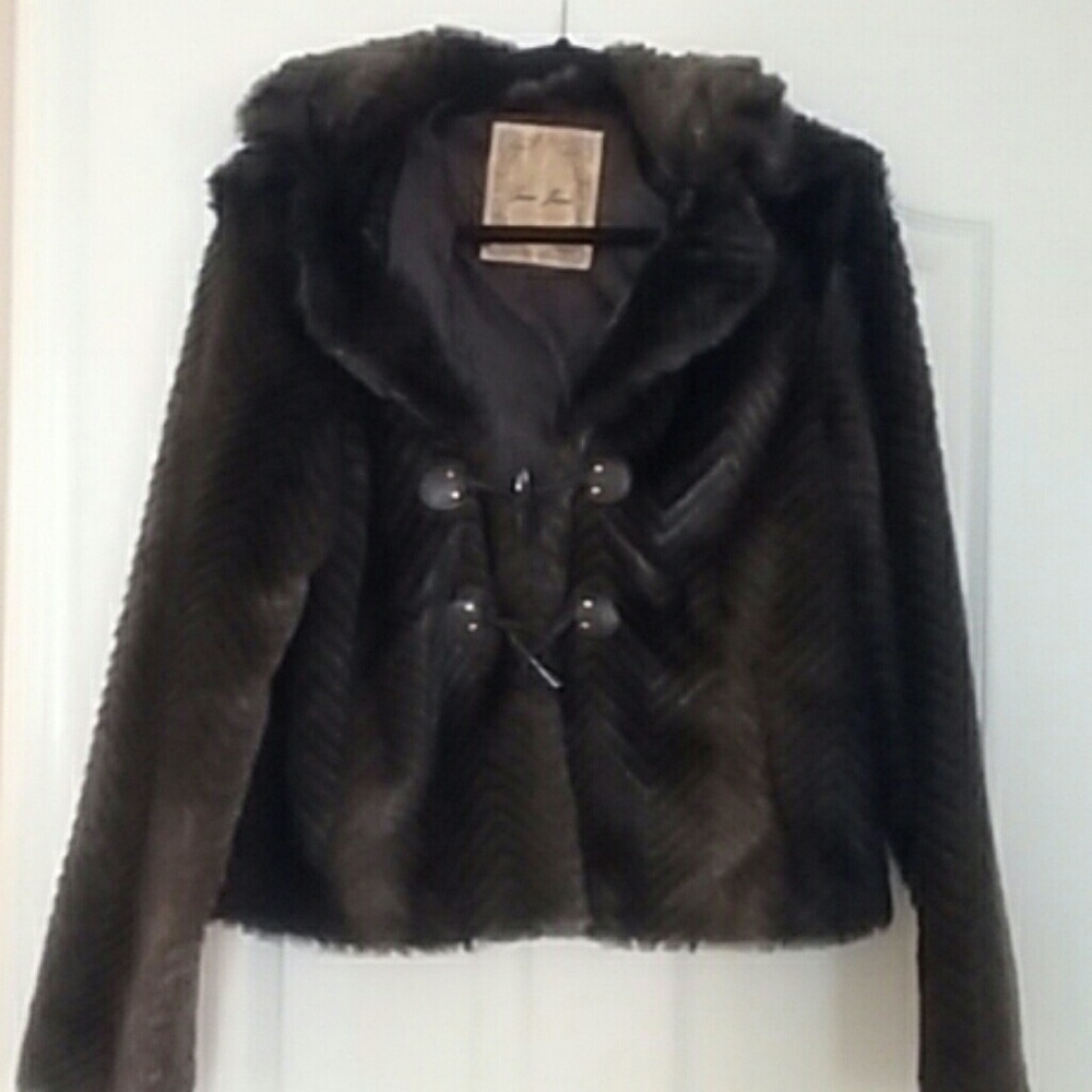 Guess faux fur coat