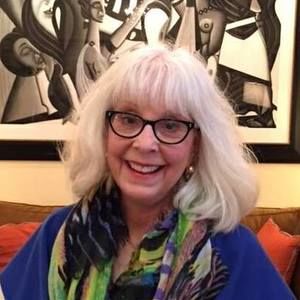 Meet your Posher, Claudia