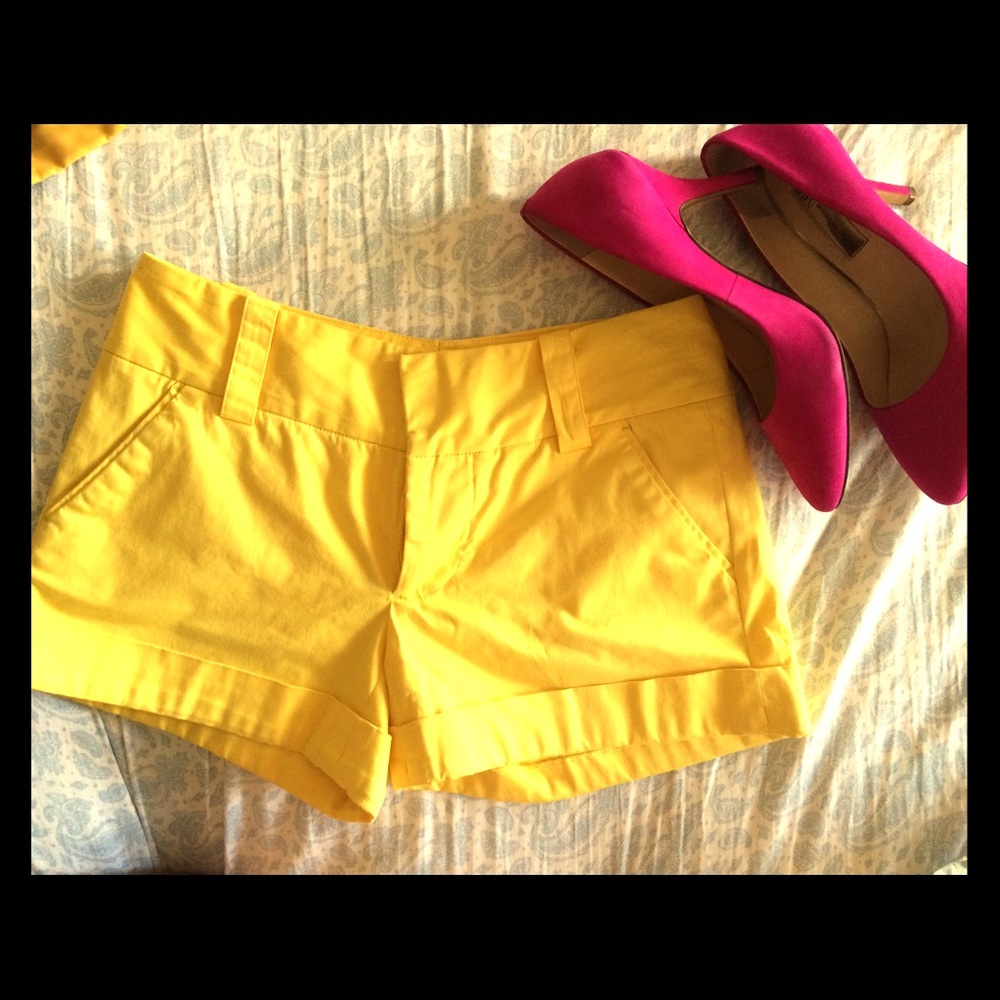 Alice and Olivia shorts