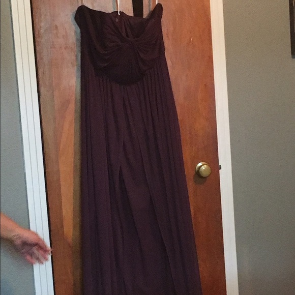 Elegant Plum Dress - Picture 2 of 3