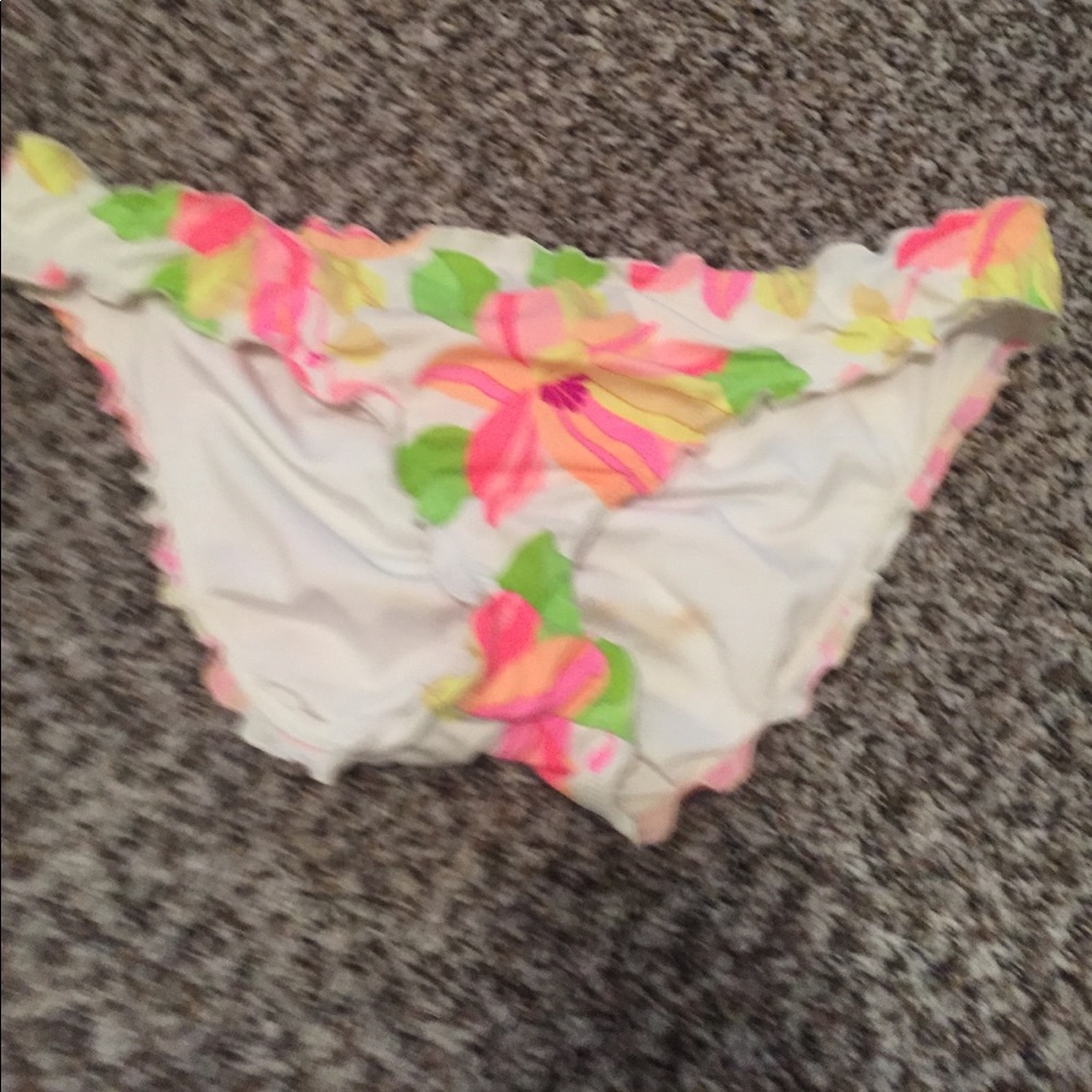 Victoria's Secret cheeky bottoms